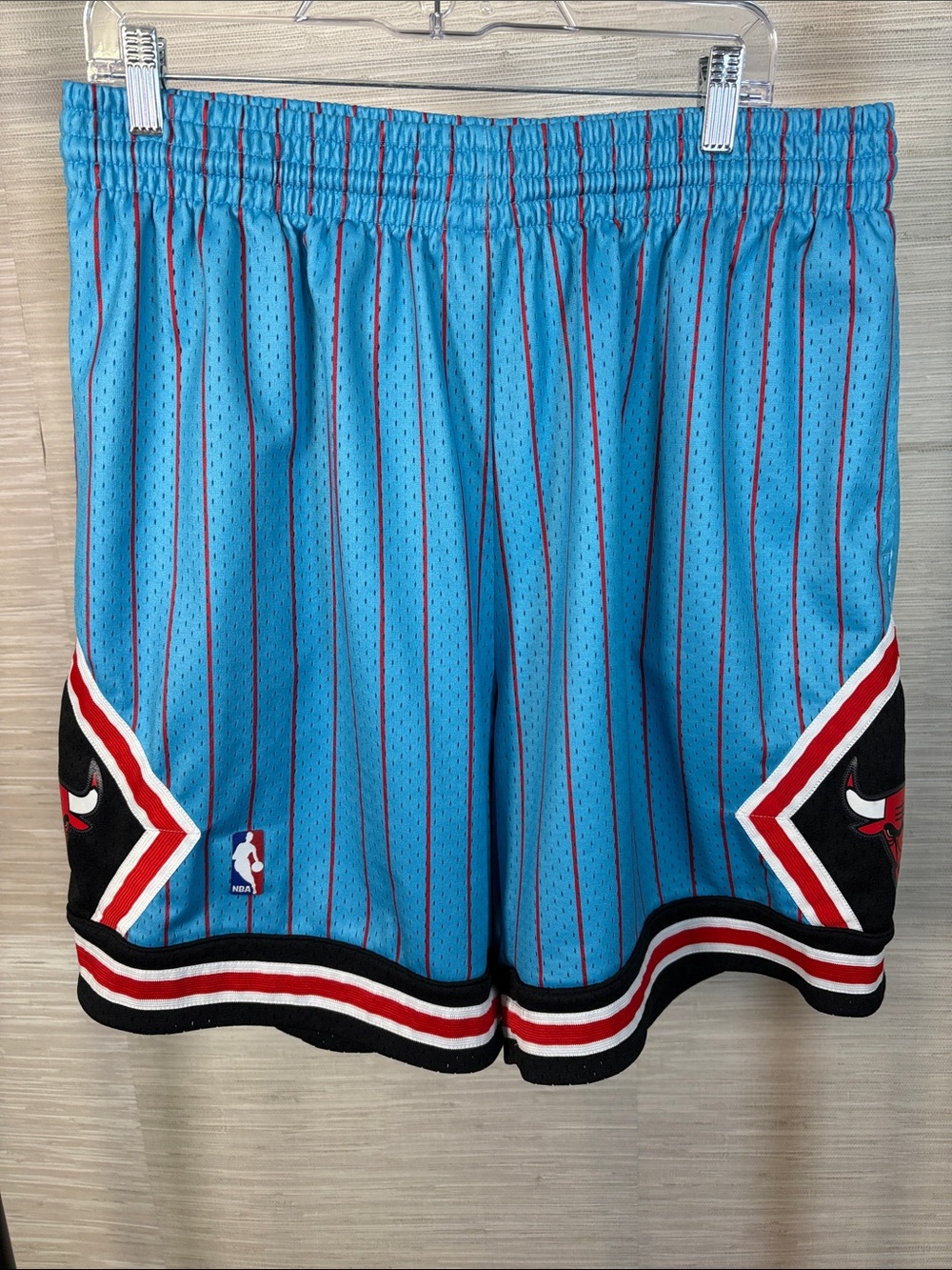 Mitchell & Ness Light Blue with Red Pinstripe Chicago Bulls Athletic Shorts XL